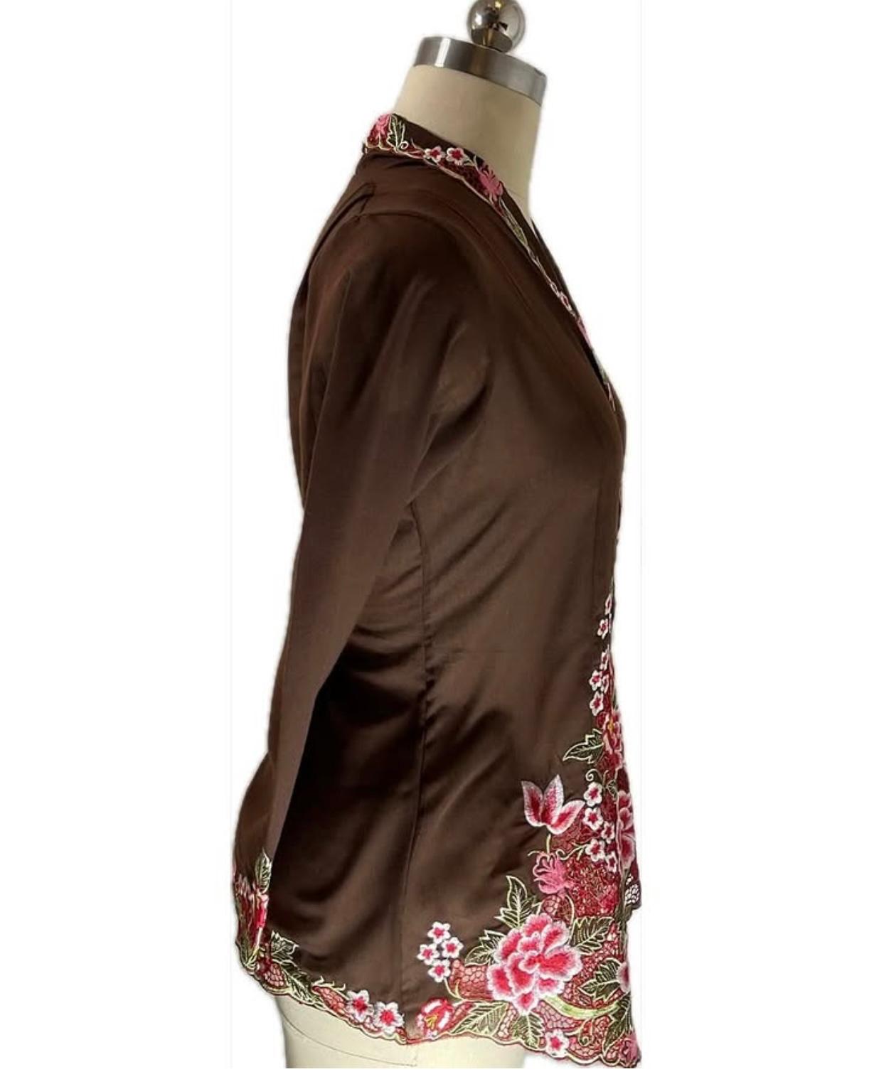 Standard Peranakan Top SPT-M-BROWN-A66003