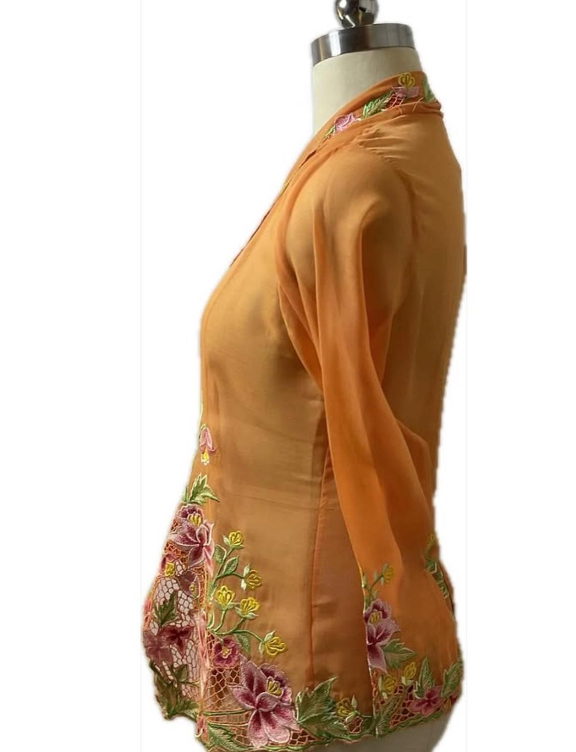 Standard Peranakan Top SPT-M-ORANGE-A66006