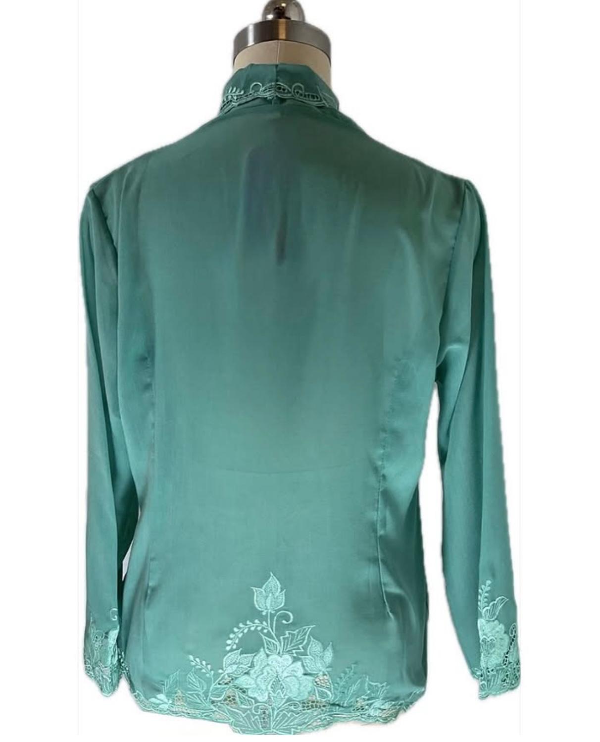 Standard Peranakan Top SPT-L-GREEN-A666001