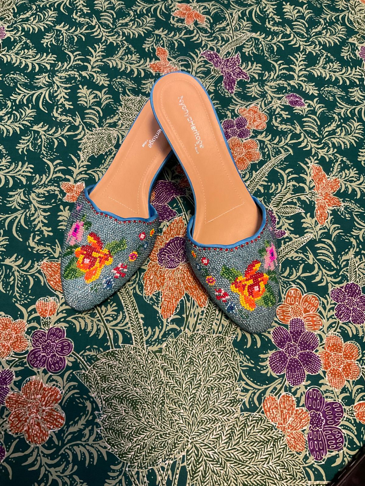 Standard Beaded Shoes SBS-7-BLUE-D6011
