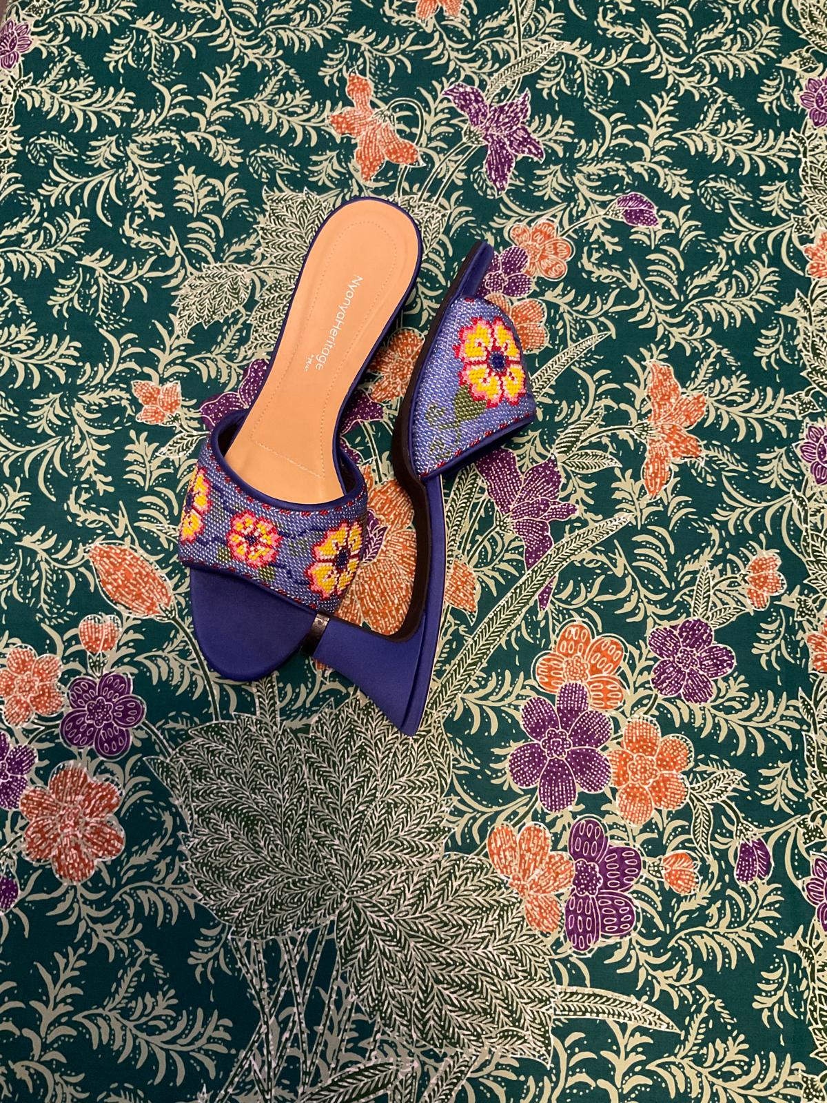 Standard Beaded Shoes SBS-7-BLUE-D6016