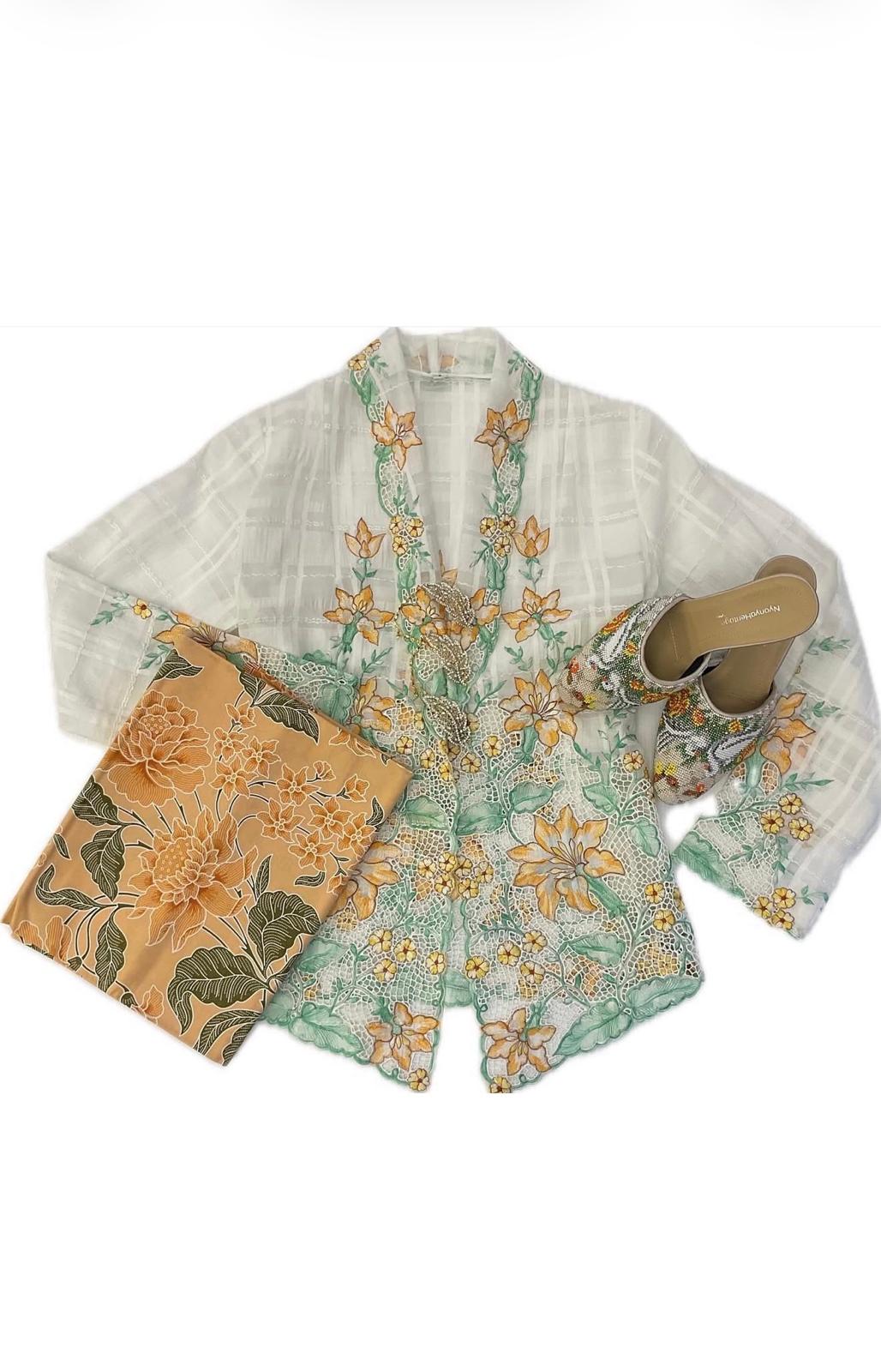 Kebaya