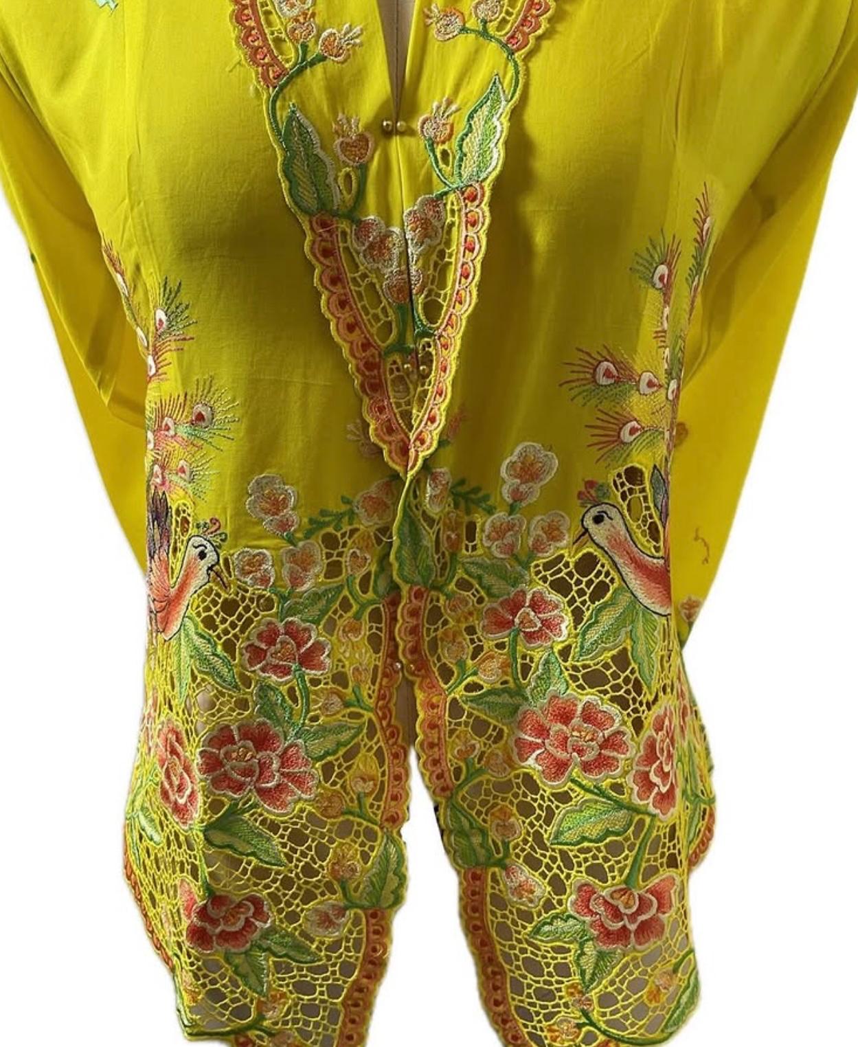 Premium Peranakan Top PPT-S-YELLOW-B6001