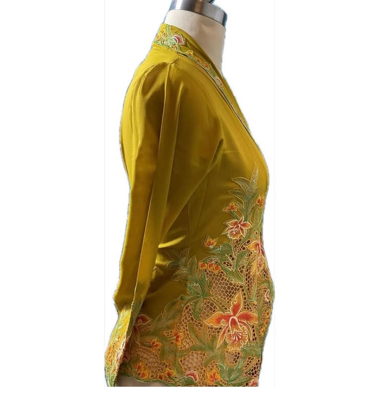 Premium Peranakan Top PPT-S-YELLOW-B6002