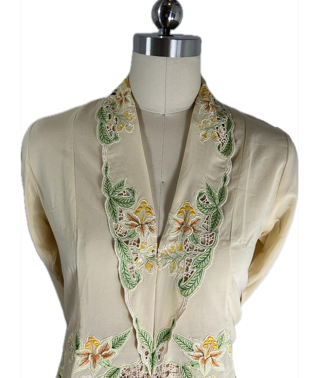 Premium Peranakan Top PPT-S-BEIGE-B6016