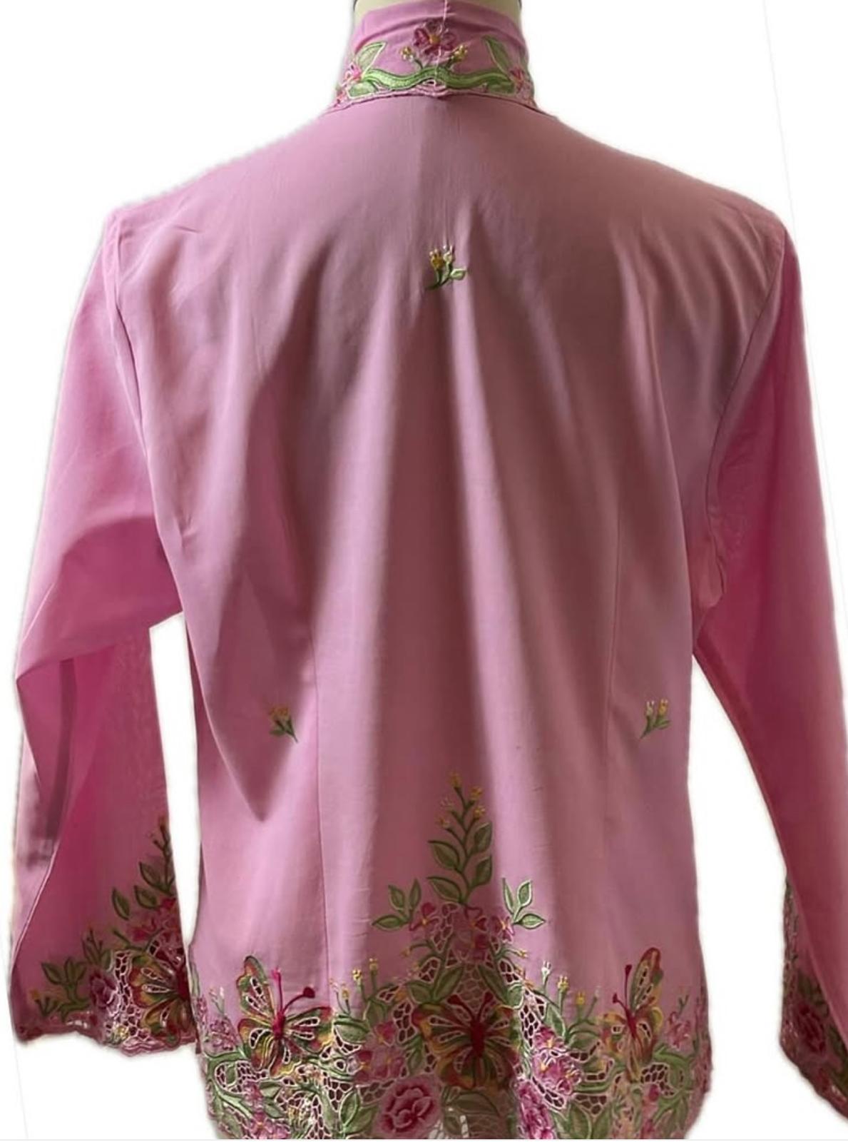 Premium Peranakan Top PPT-M-PIN-B66001