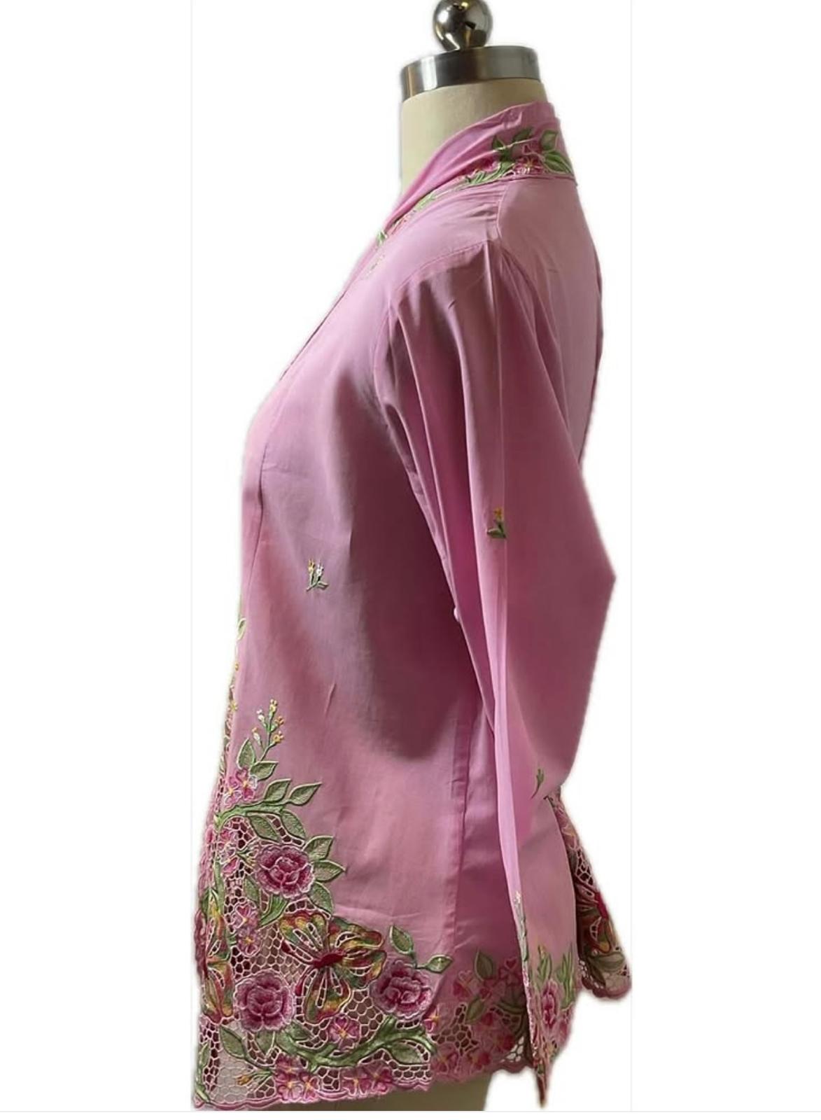 Premium Peranakan Top PPT-M-PIN-B66001