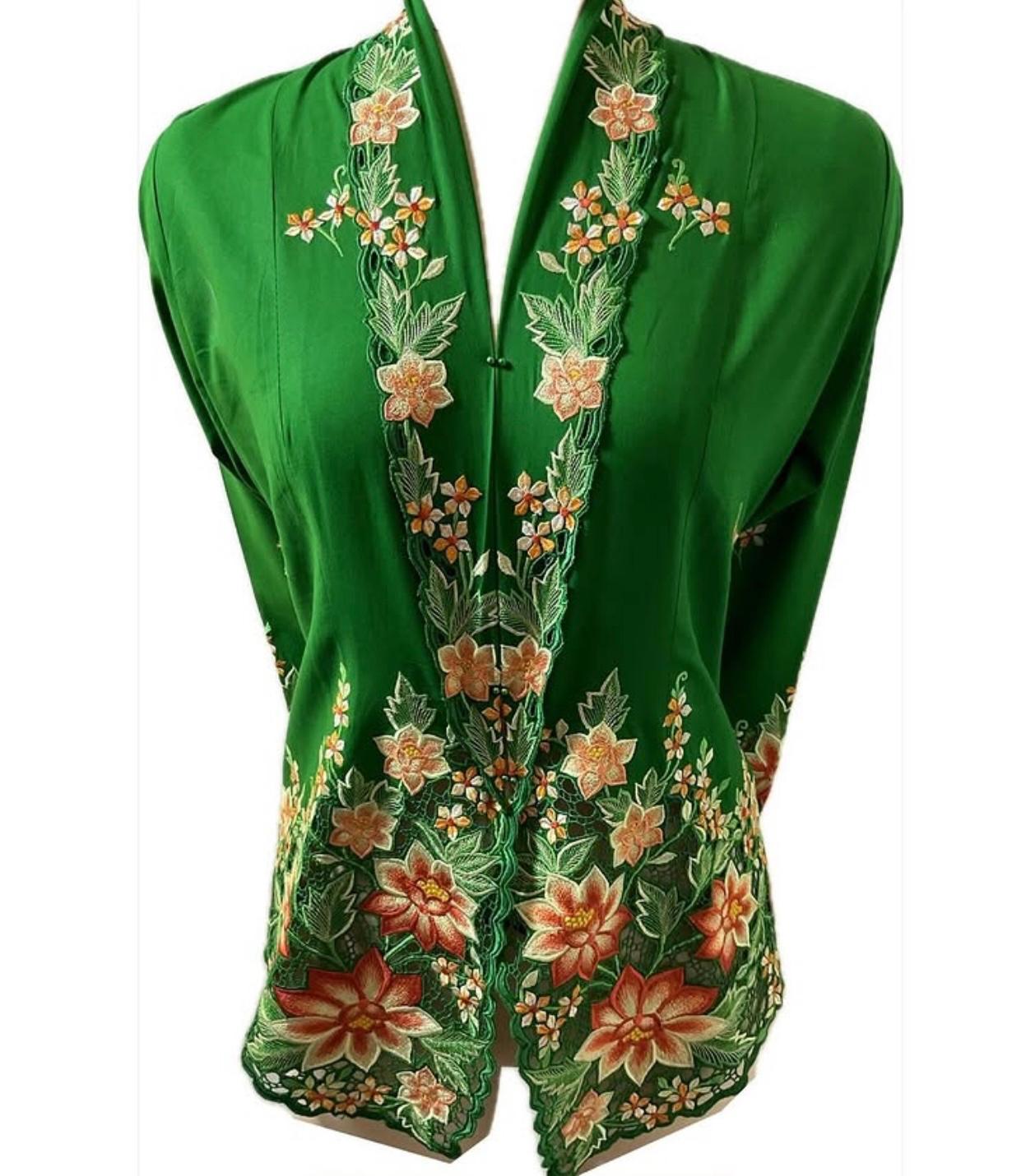 Premium Peranakan Top PPT-M-GREEN-B66003