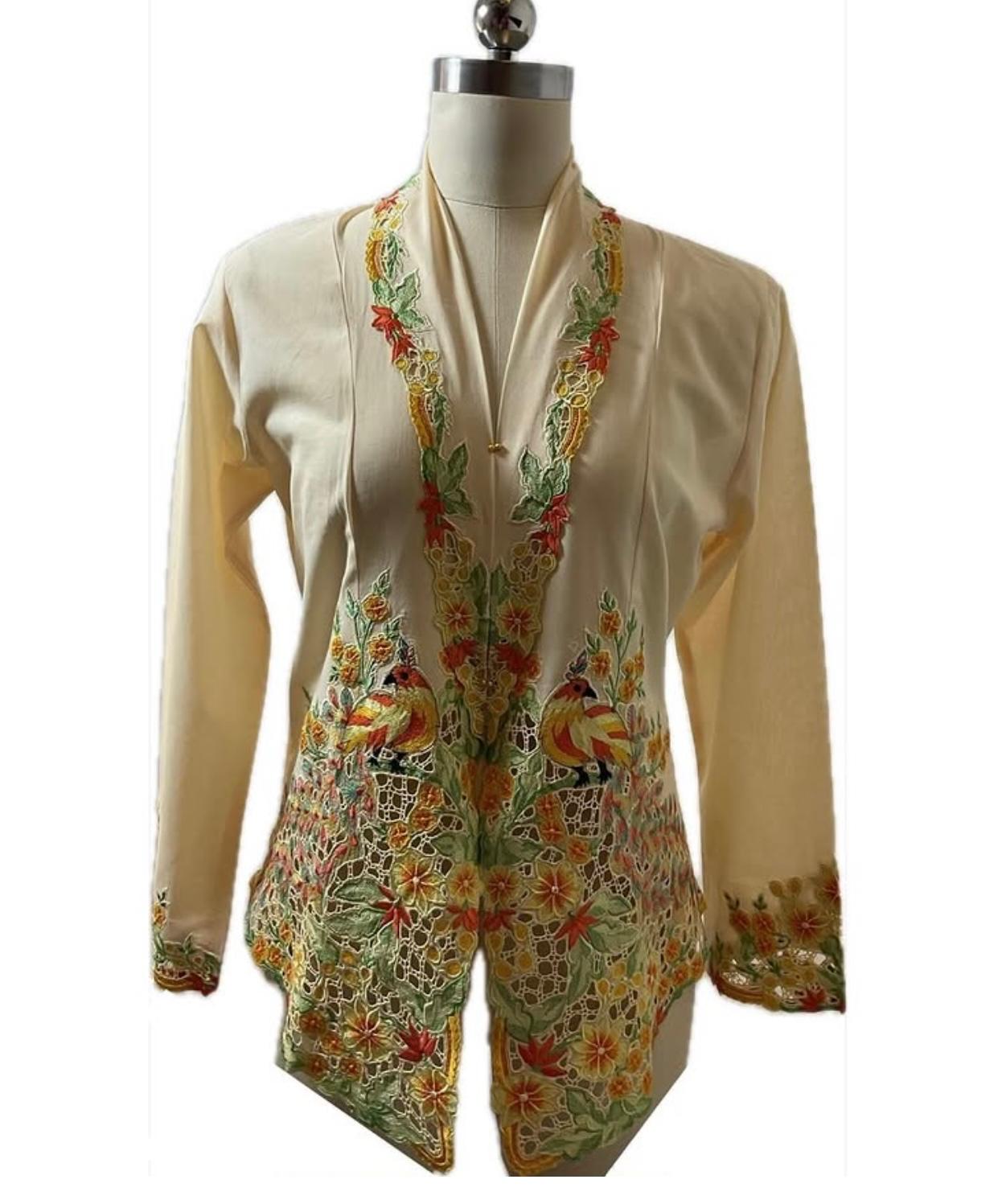 Premium Peranakan Top PPT-M-YELLOW-B66007
