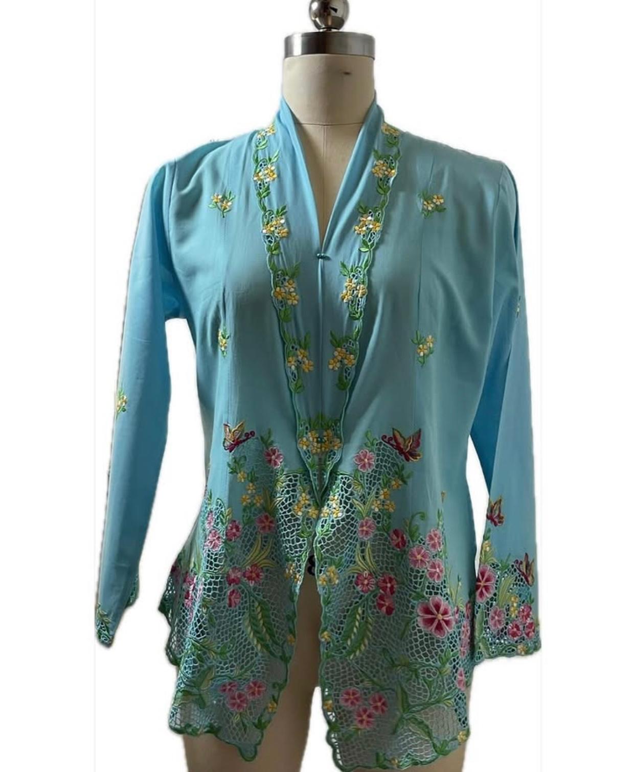Premium Peranakan Top PPT-L-BLUE-B666001