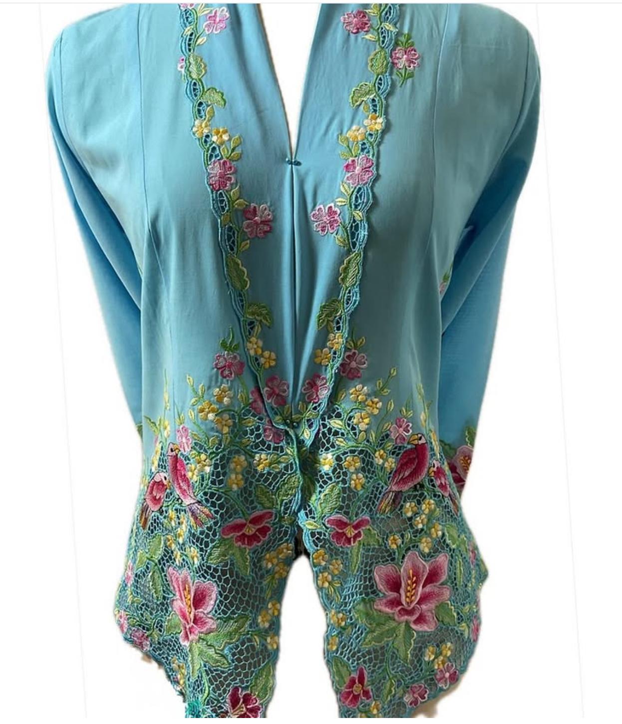 Premium Peranakan Top PPT-L-BLUE-B666002