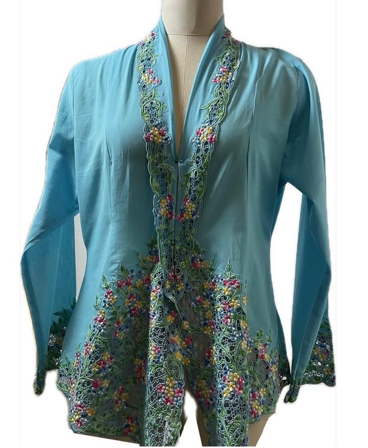 Premium Peranakan Top PPT-L-BLUE-B666003