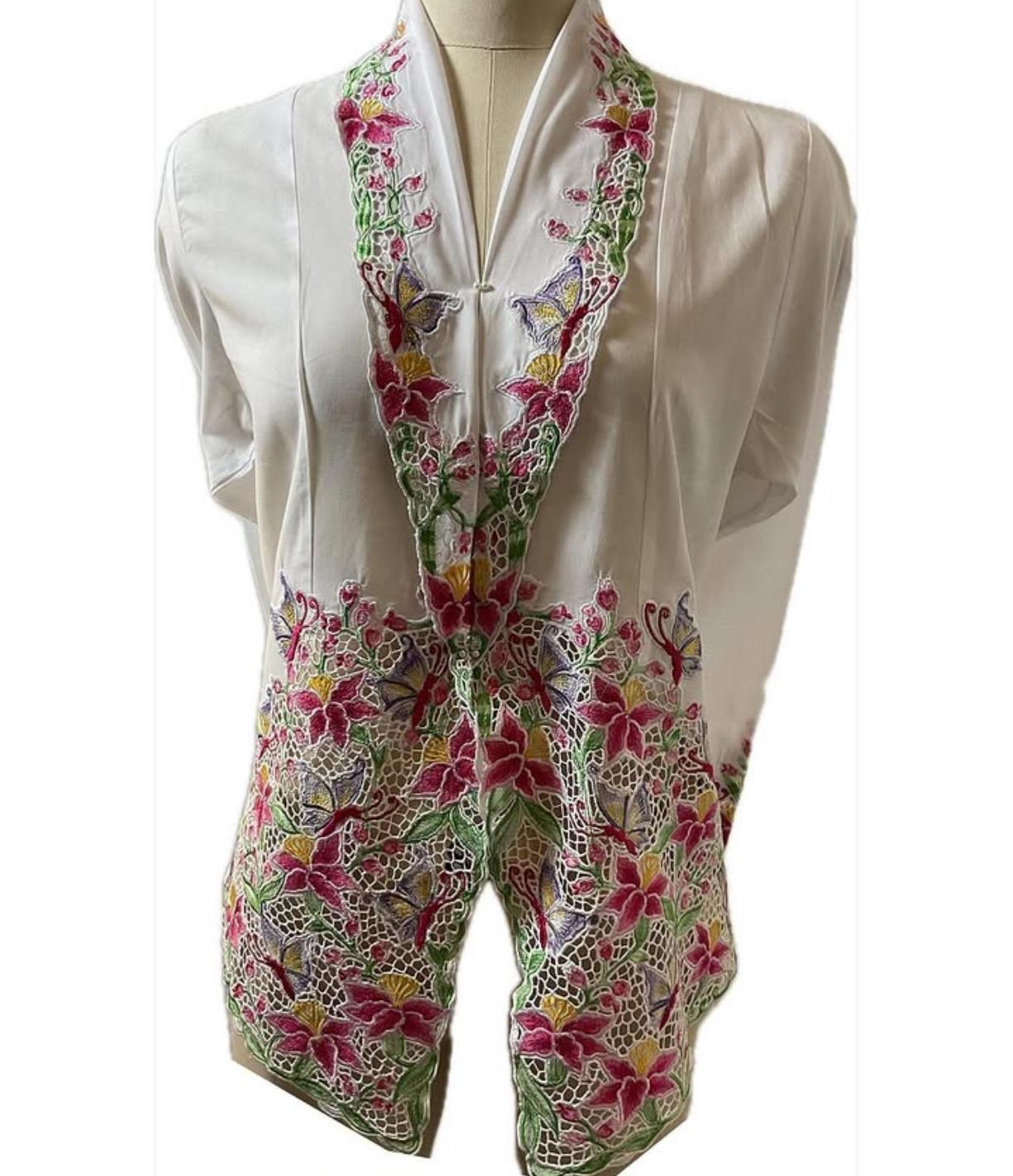 Premium Peranakan Top PPT-L-WHITE-B666006