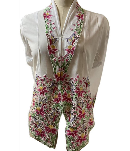 Premium Peranakan Top PPT-L-WHITE-B666006