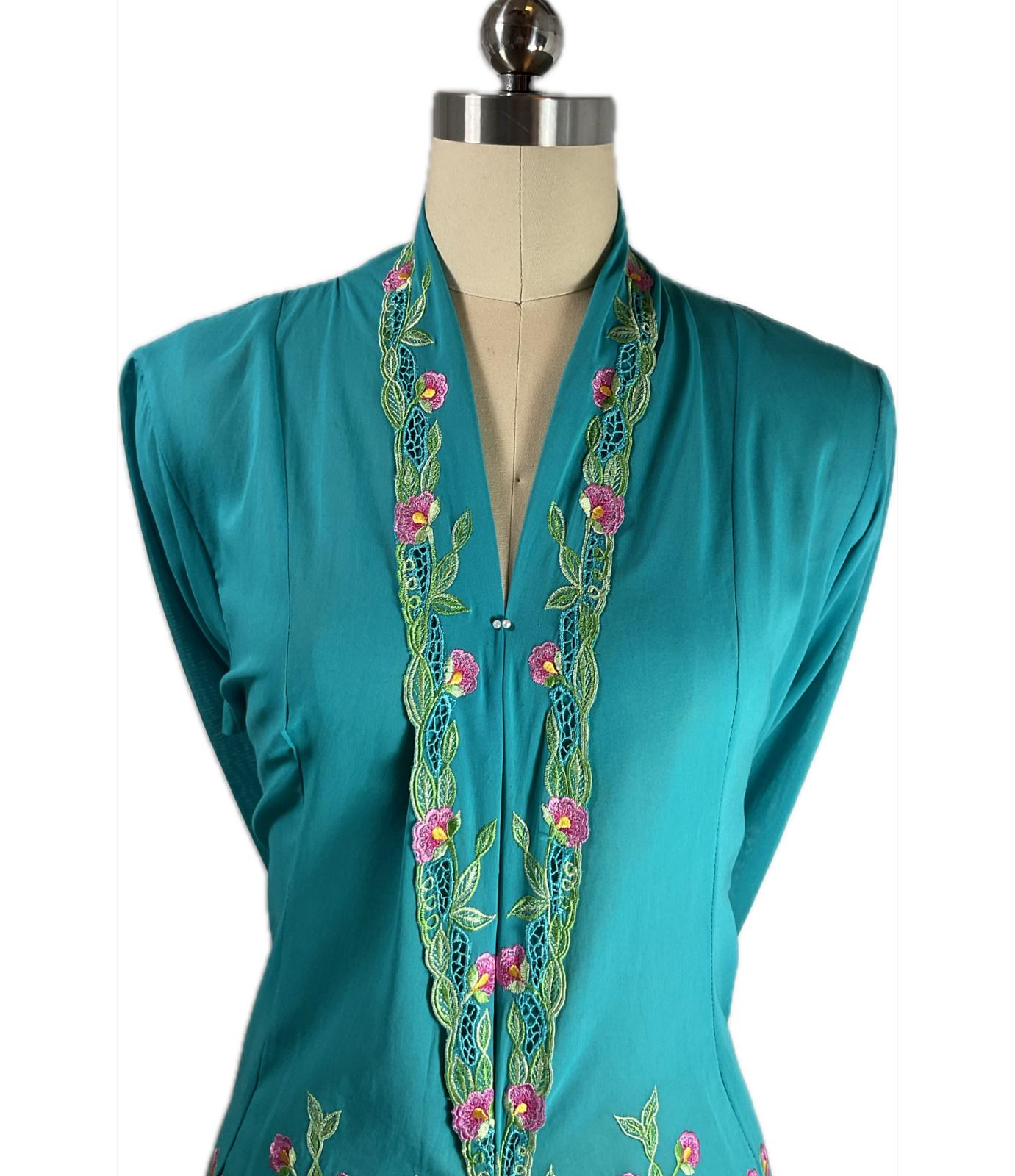 Premium Peranakan Top PPT-XL-TURQUOISE-B6666031