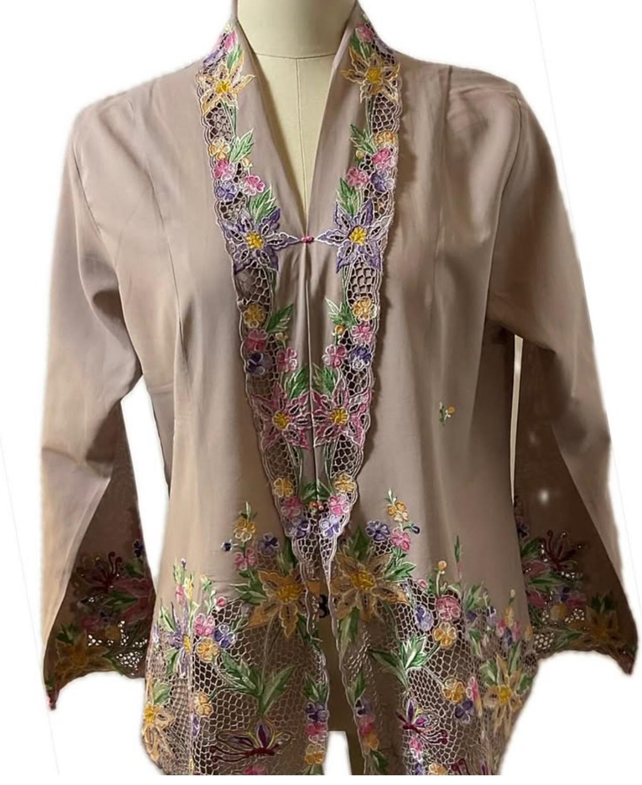 Premium Peranakan Top PPT-2XL-GRAY-B66666020
