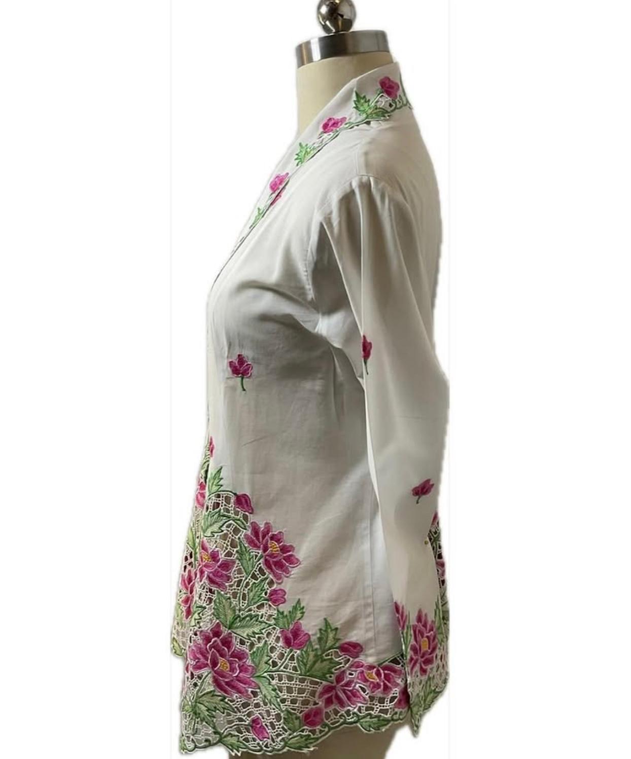 Premium Peranakan Top PPT-2XL-WHITE-B66666023