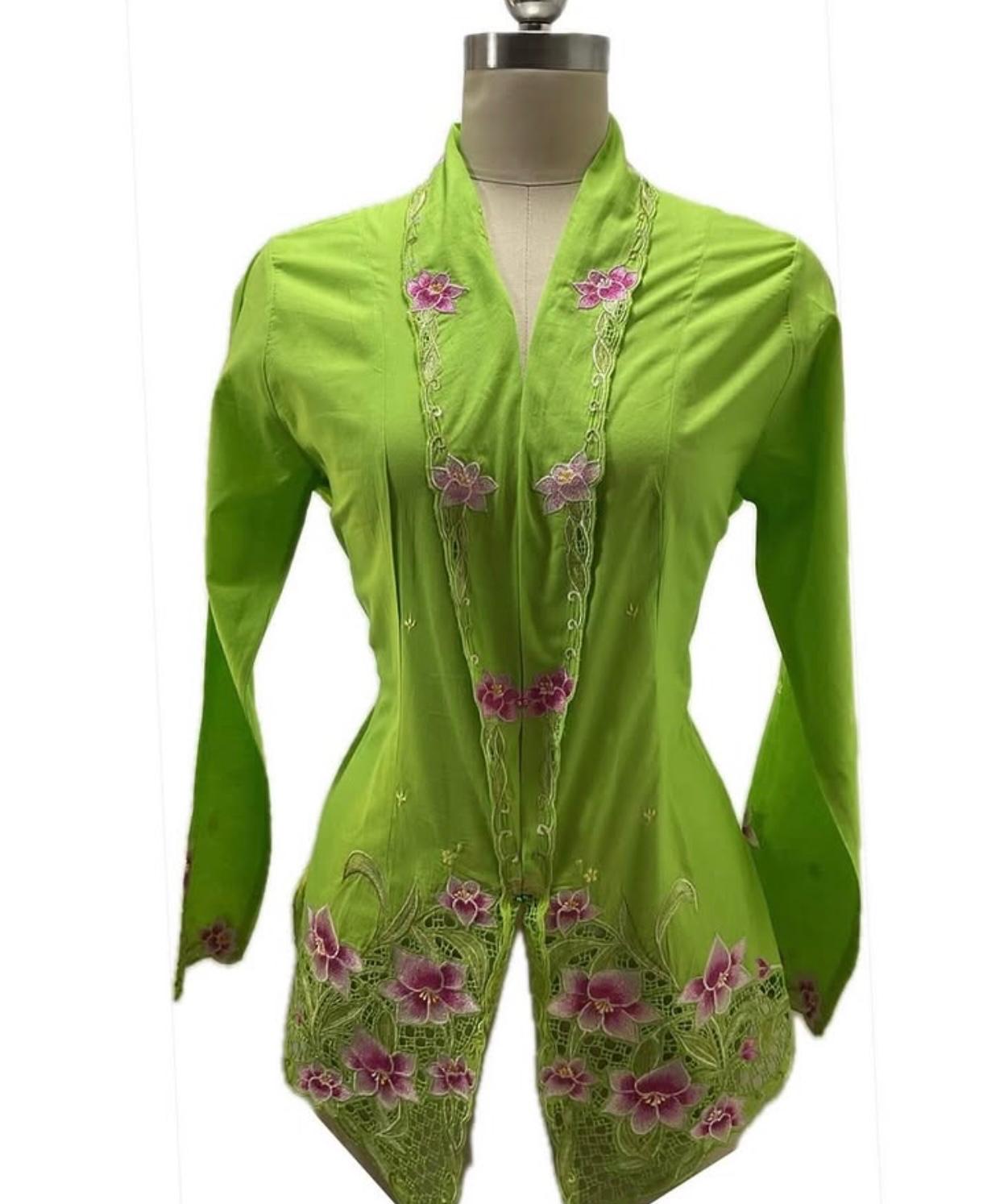 Standard Peranakan Top SPT-S-GREEN-A6003