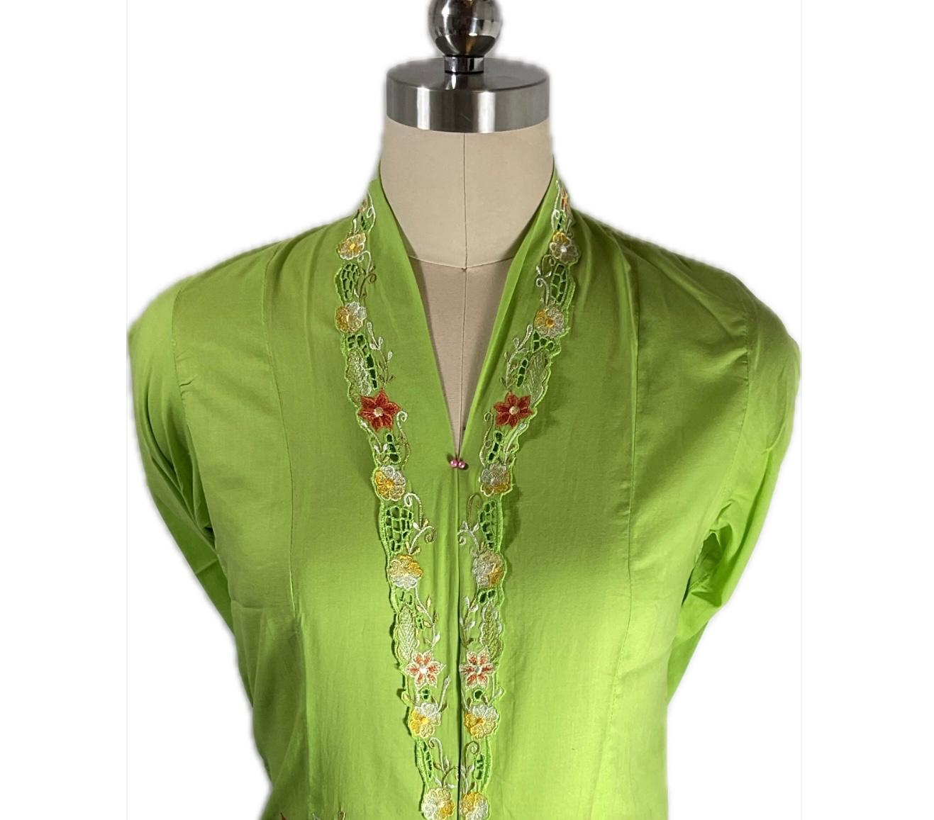 Standard Peranakan Top SPT-S-GREEN-A6004