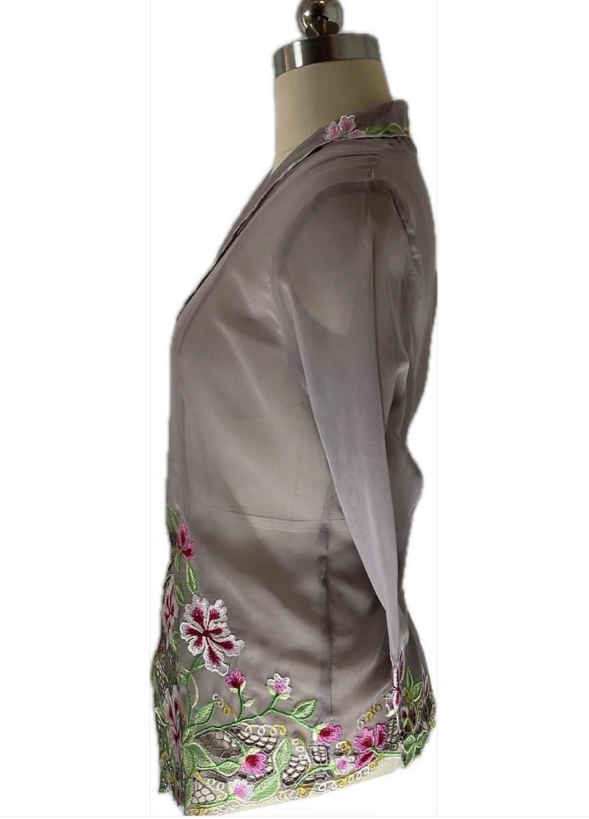 Standard Peranakan Top SPT-S-GRAY-A6002