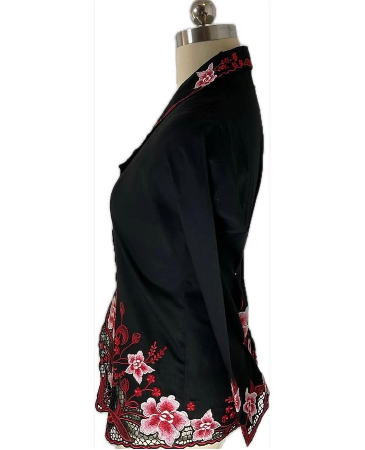 Standard Peranakan Top SPT-L-BLACK-A666009