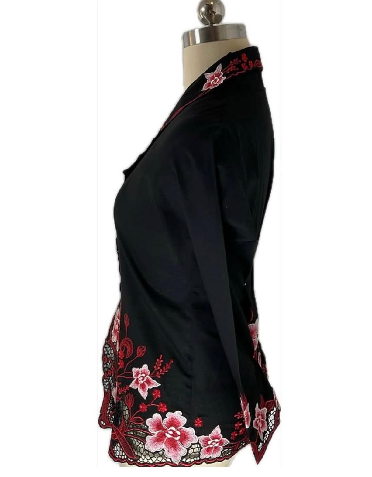 Standard Peranakan Top SPT-XL-BLACK-A666001