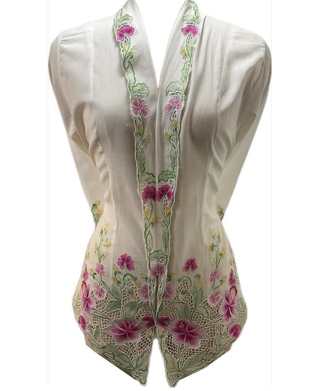 Standard Peranakan Top SPT-XL-WHITE-A6666003