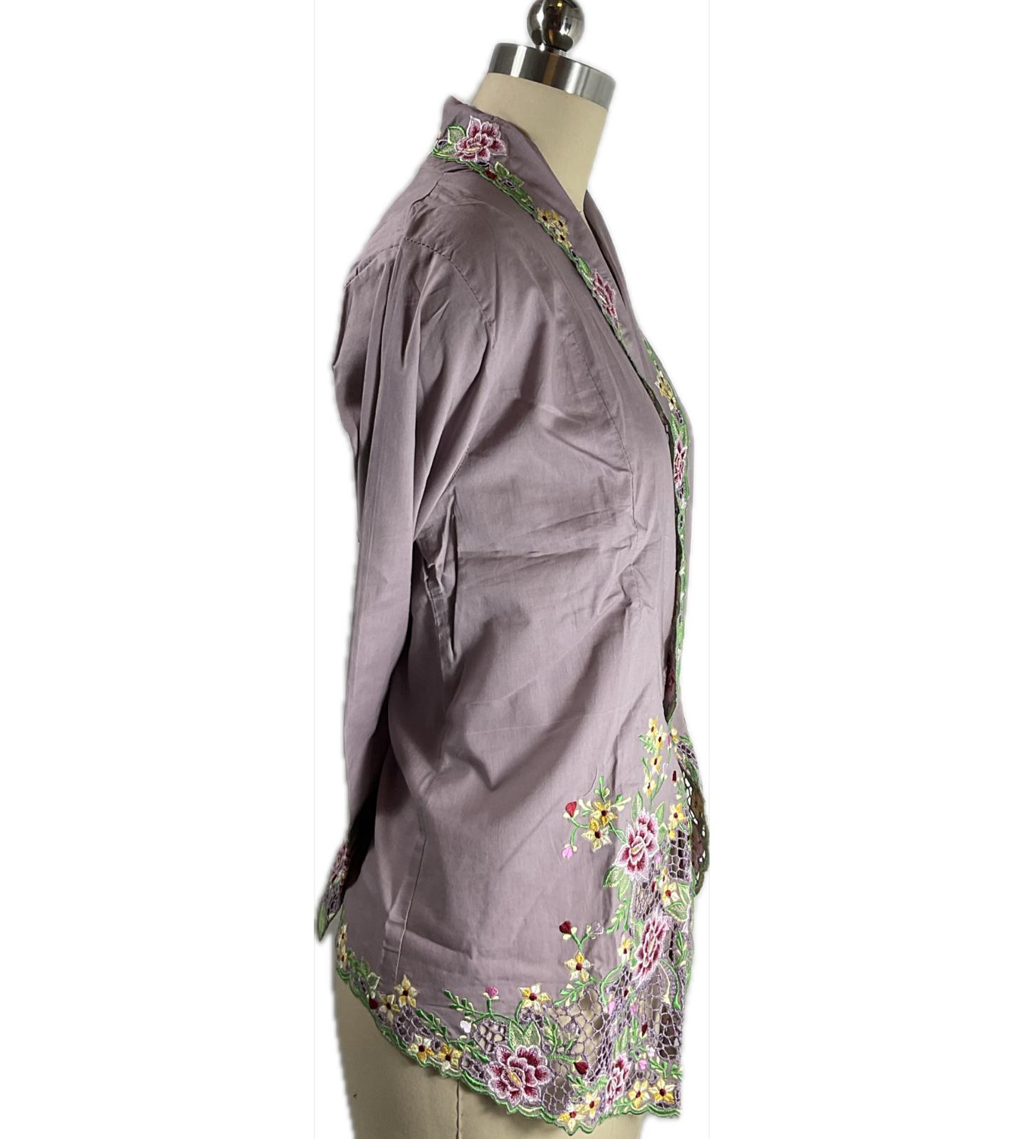 Standard Peranakan Top SPT-XL-GREY-A6666008