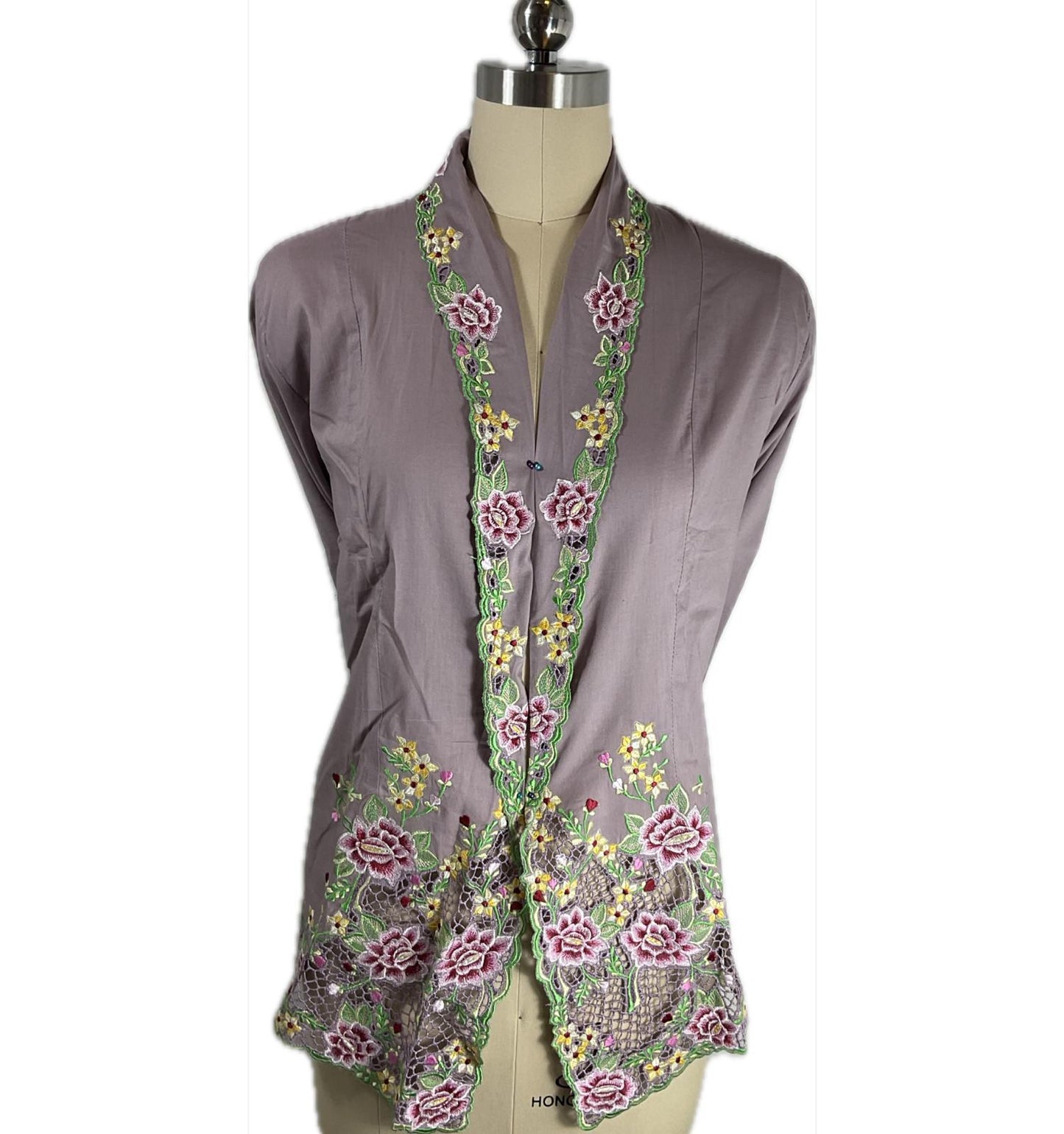Standard Peranakan Top SPT-XL-GREY-A6666008