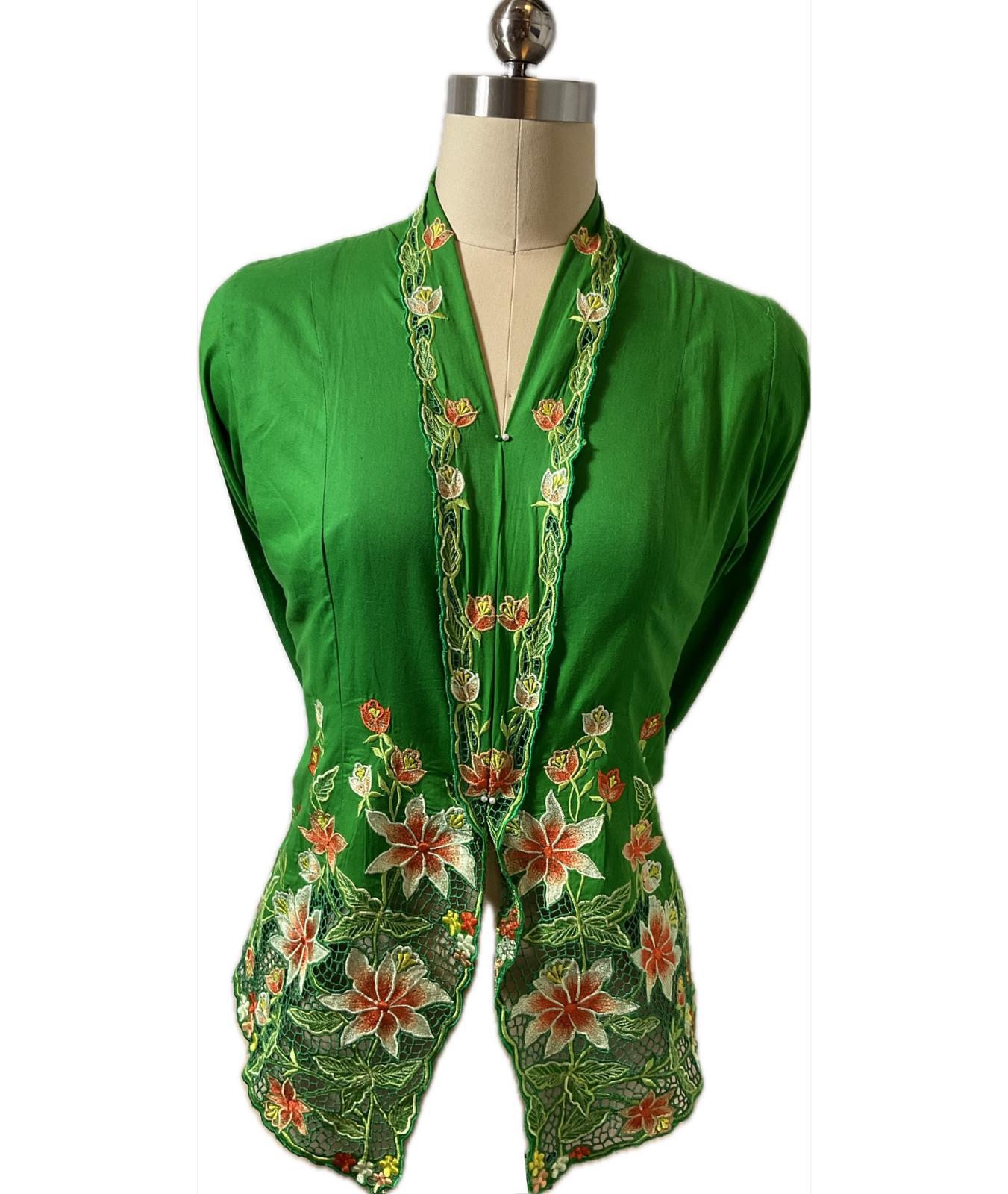 Standard Peranakan Top SPT-S-GREEN-A6017