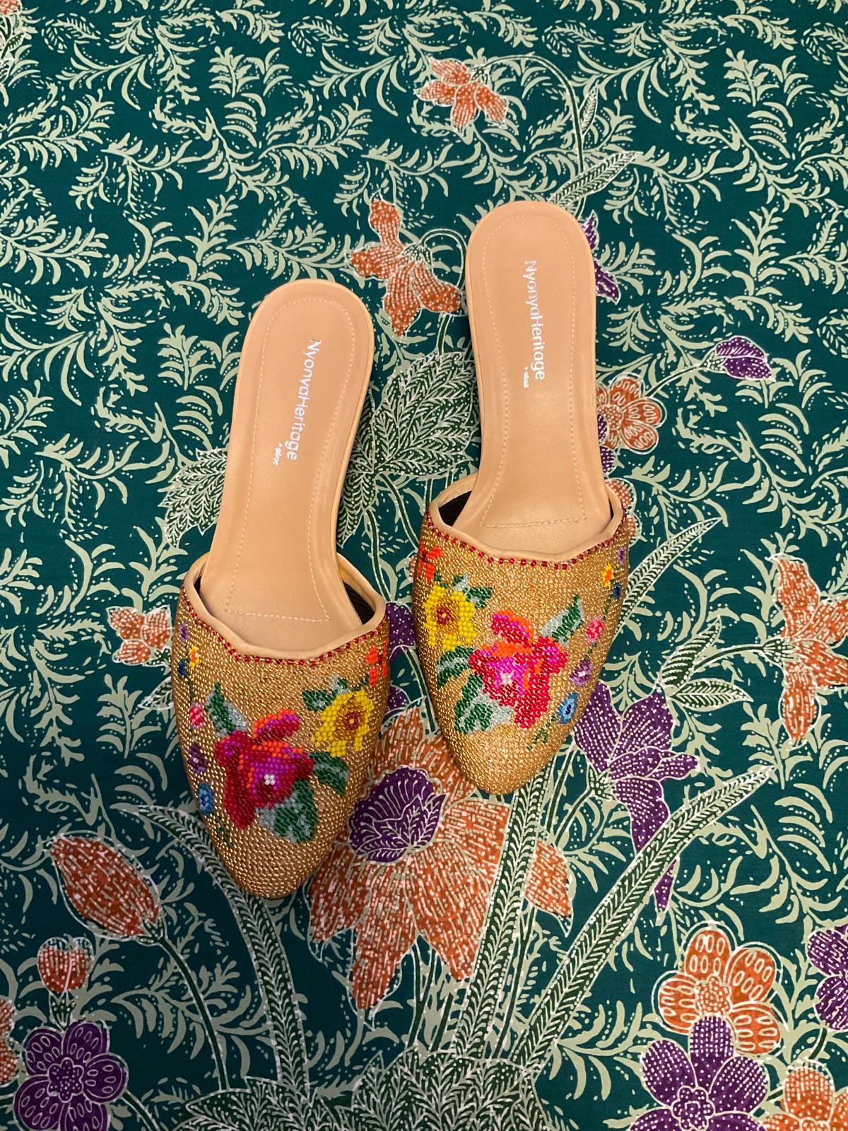Standard Beaded Shoes SBS-5-GOLD-D6009