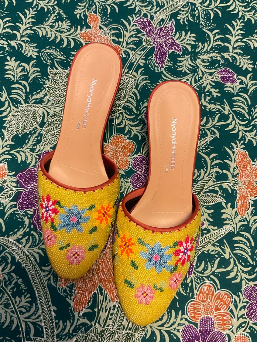 Standard Beaded Shoes SBS-5-YELLOW-D6010