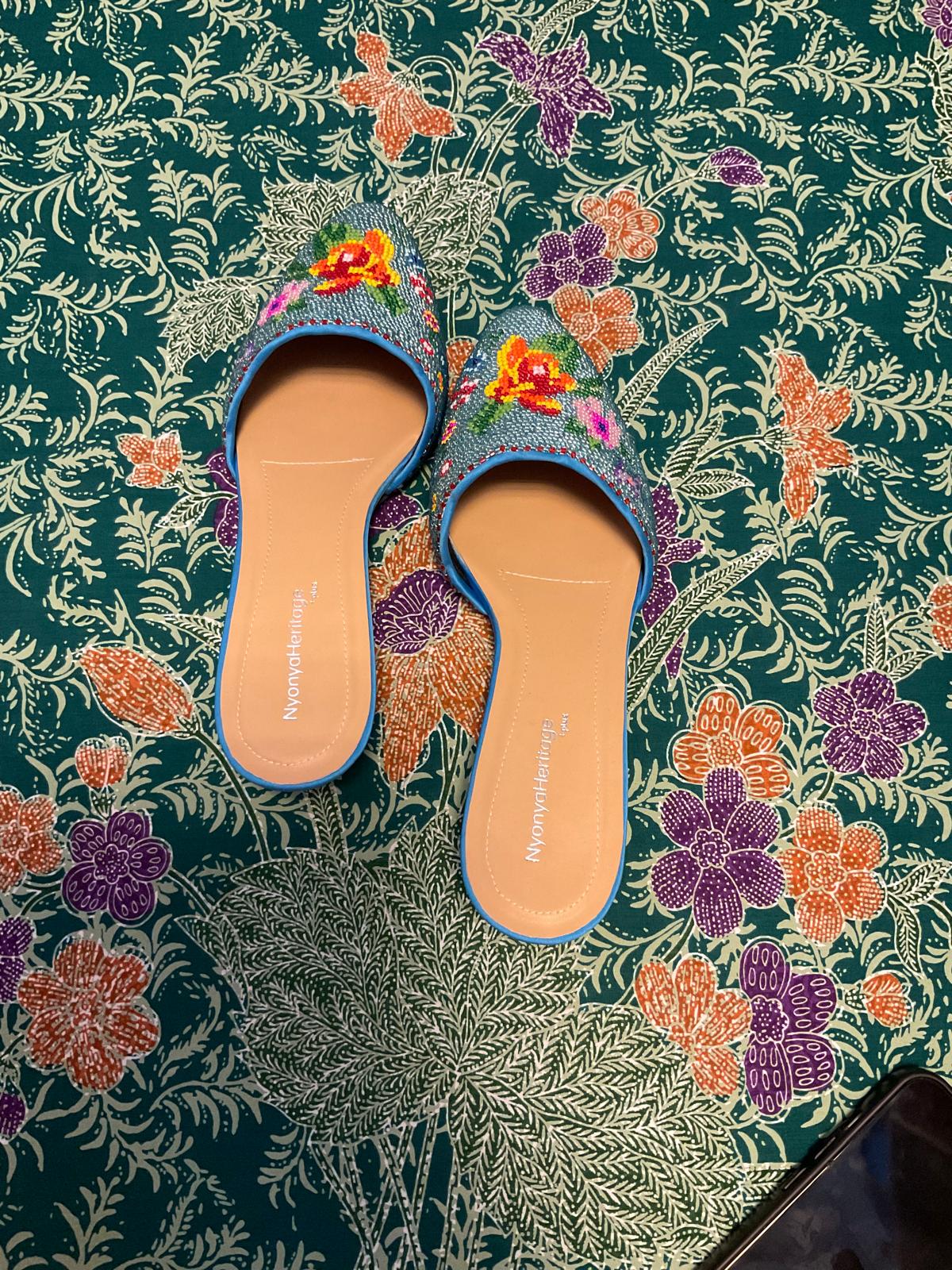 Standard Beaded Shoes SBS-7-BLUE-D6011