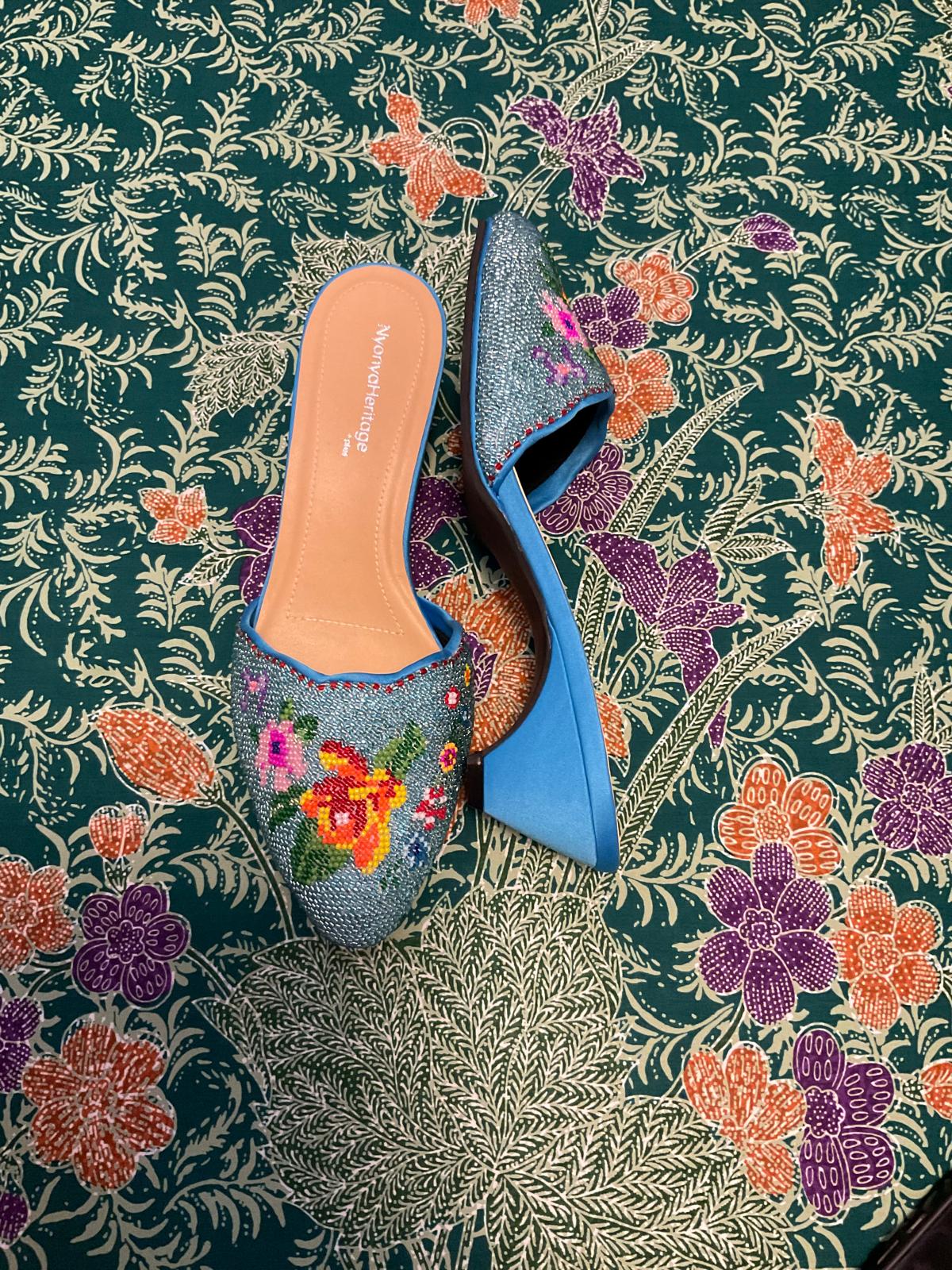 Standard Beaded Shoes SBS-7-BLUE-D6011