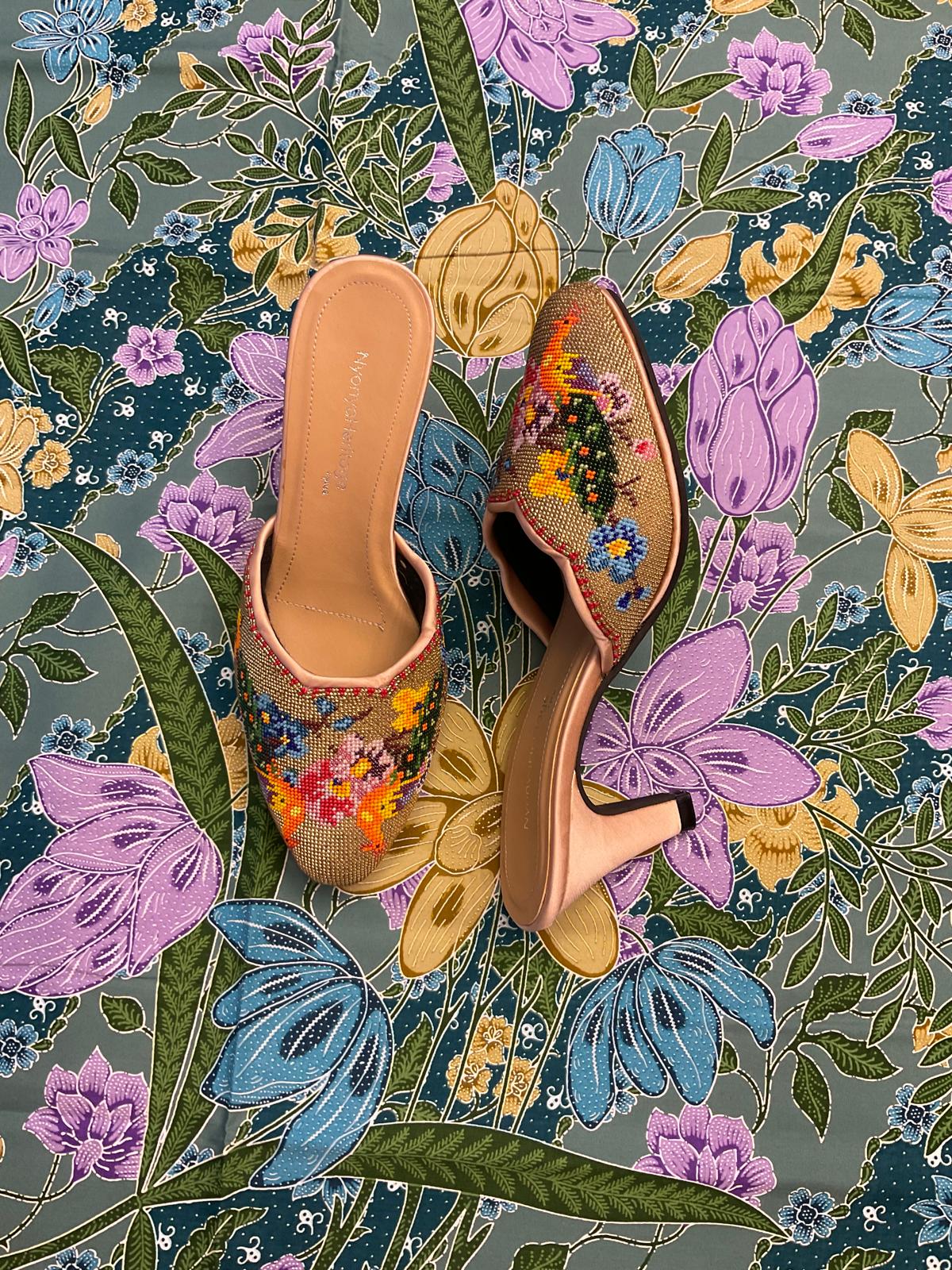 Premium Beaded Shoes PBS-4-GOLD-E6010