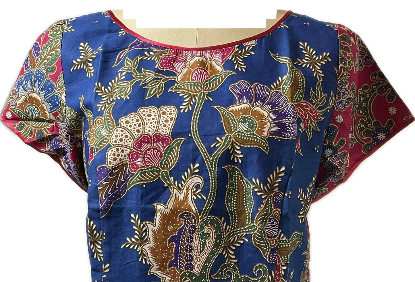 Ladies Batik Top LBT-XL-RED-E1111005