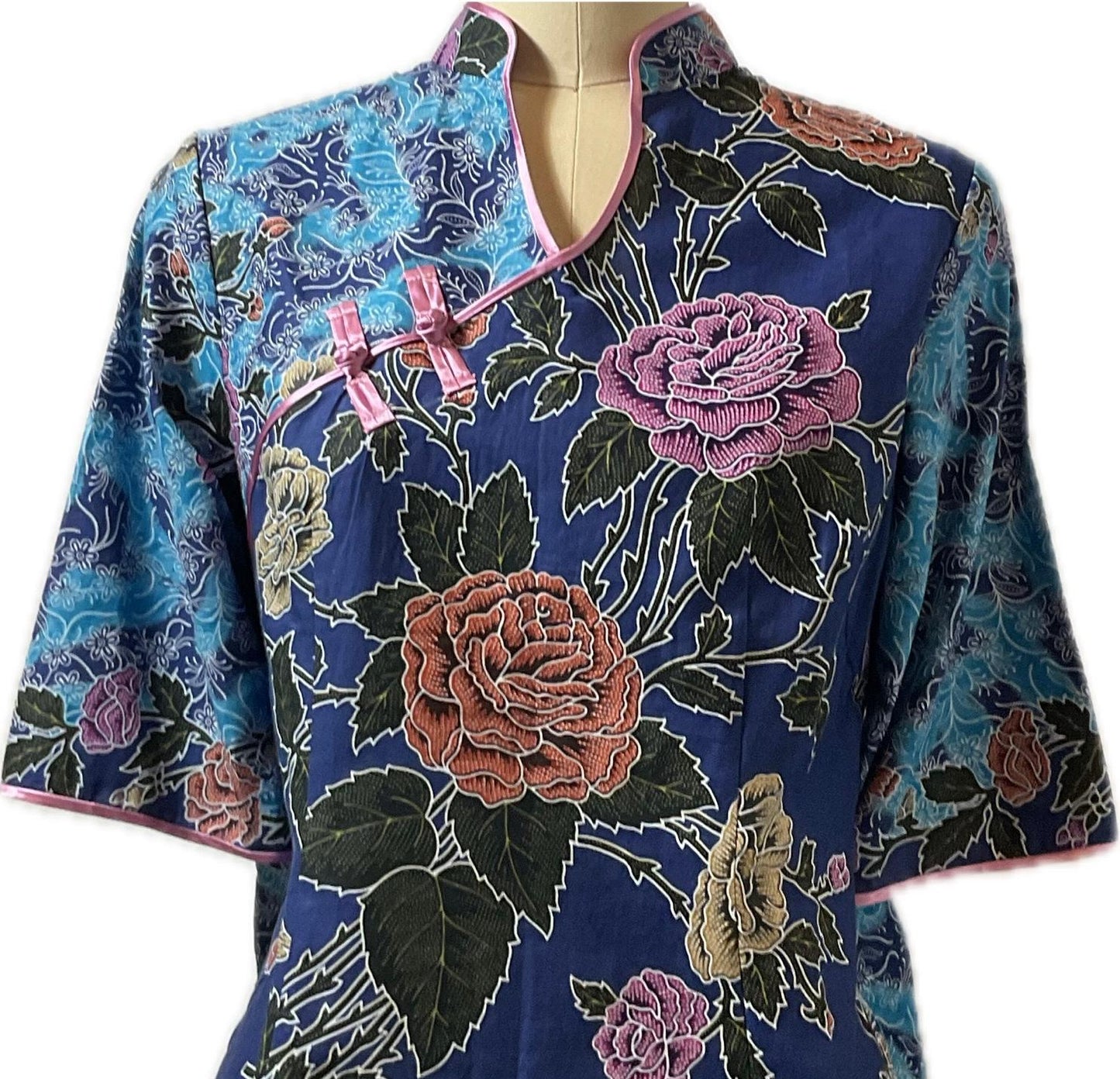 Ladies Batik Top LBT-L-BLUE-H111002