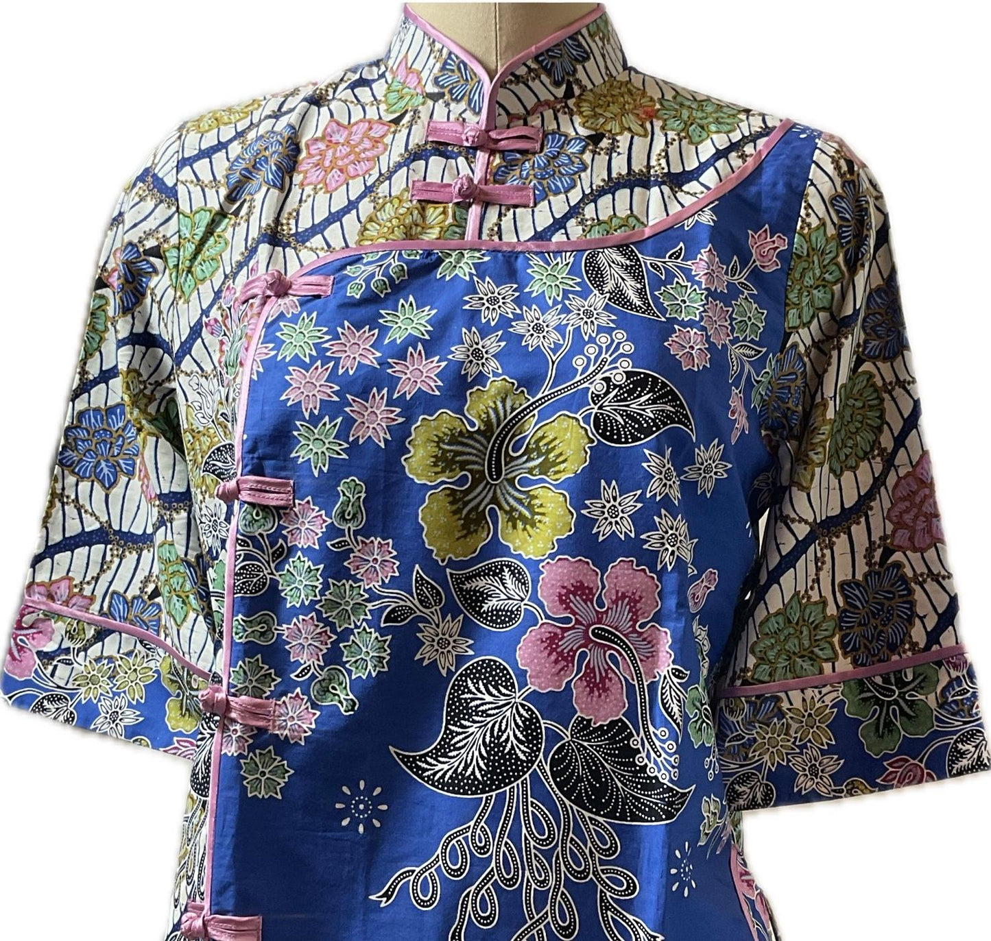 Ladies Batik Top LBT-M-BLUE-J11003