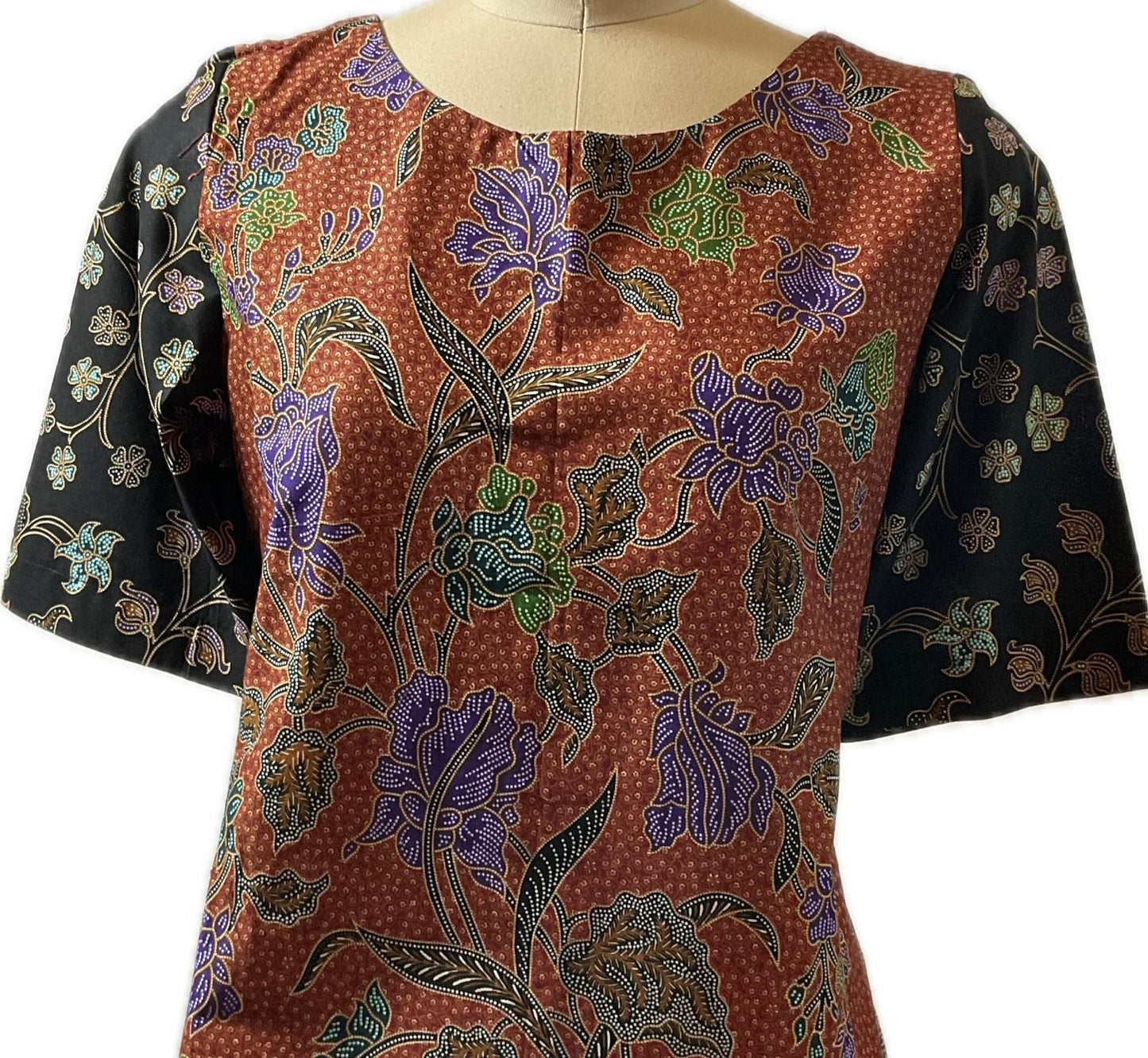 Ladies Batik Top LBT-L-BLACK-Q111002