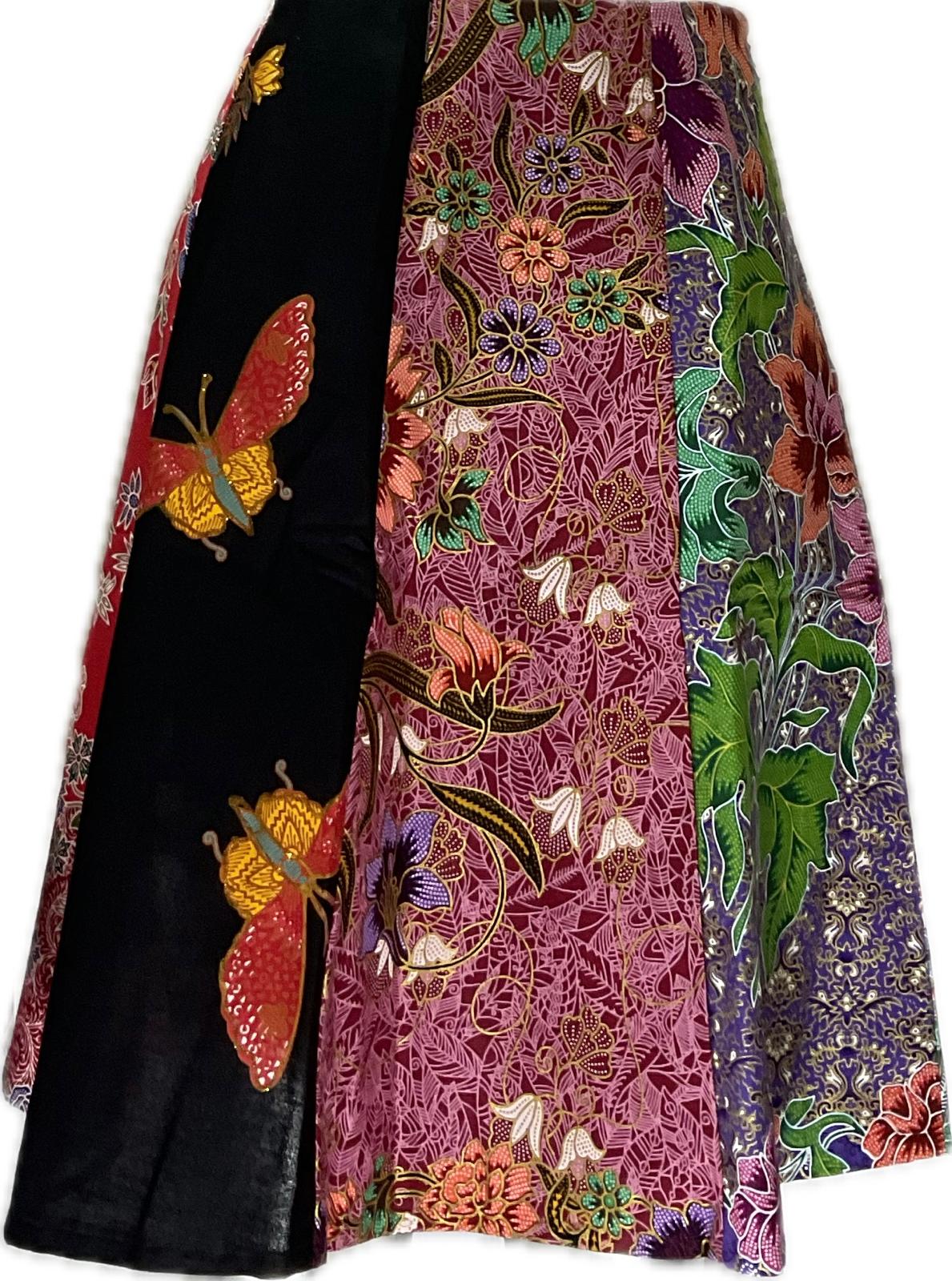 Ladies Batik Skirt LBSS-M-BLACK-A11-11008