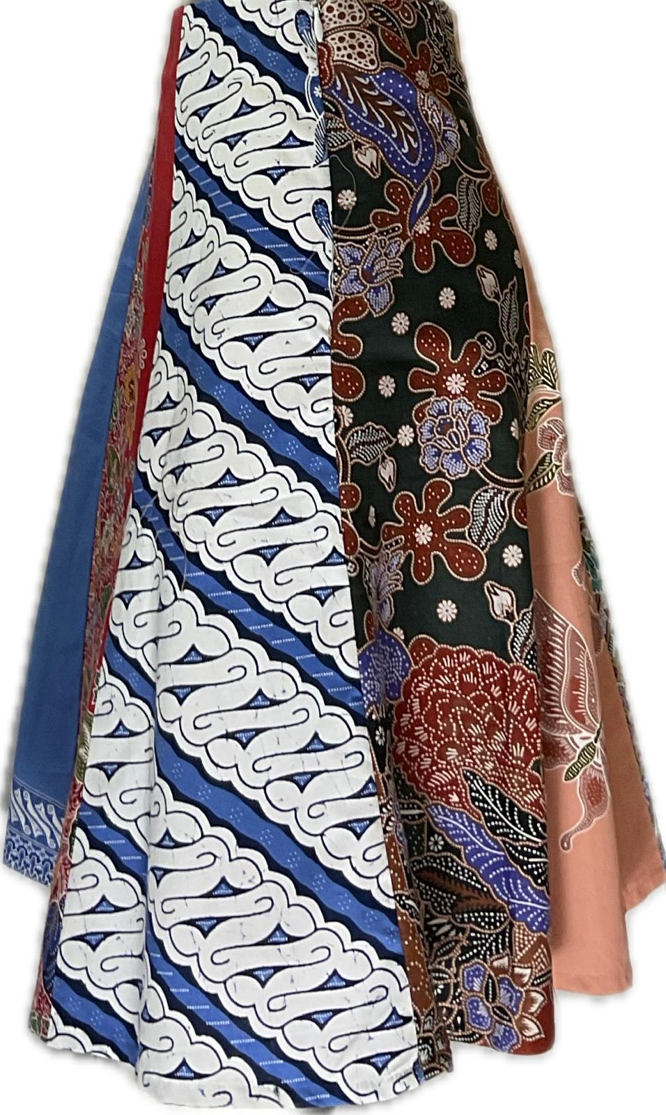 Ladies Batik Skirt LBSS-L-WHITE-A11-111004