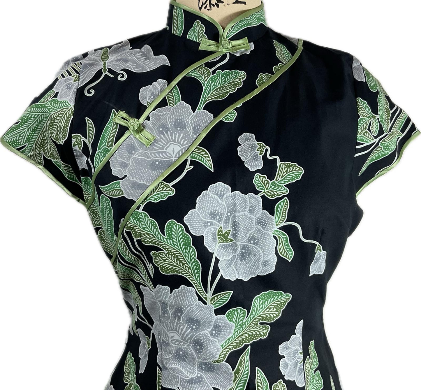 Batik Cheongsam BCS-M-BLACK-A-44006