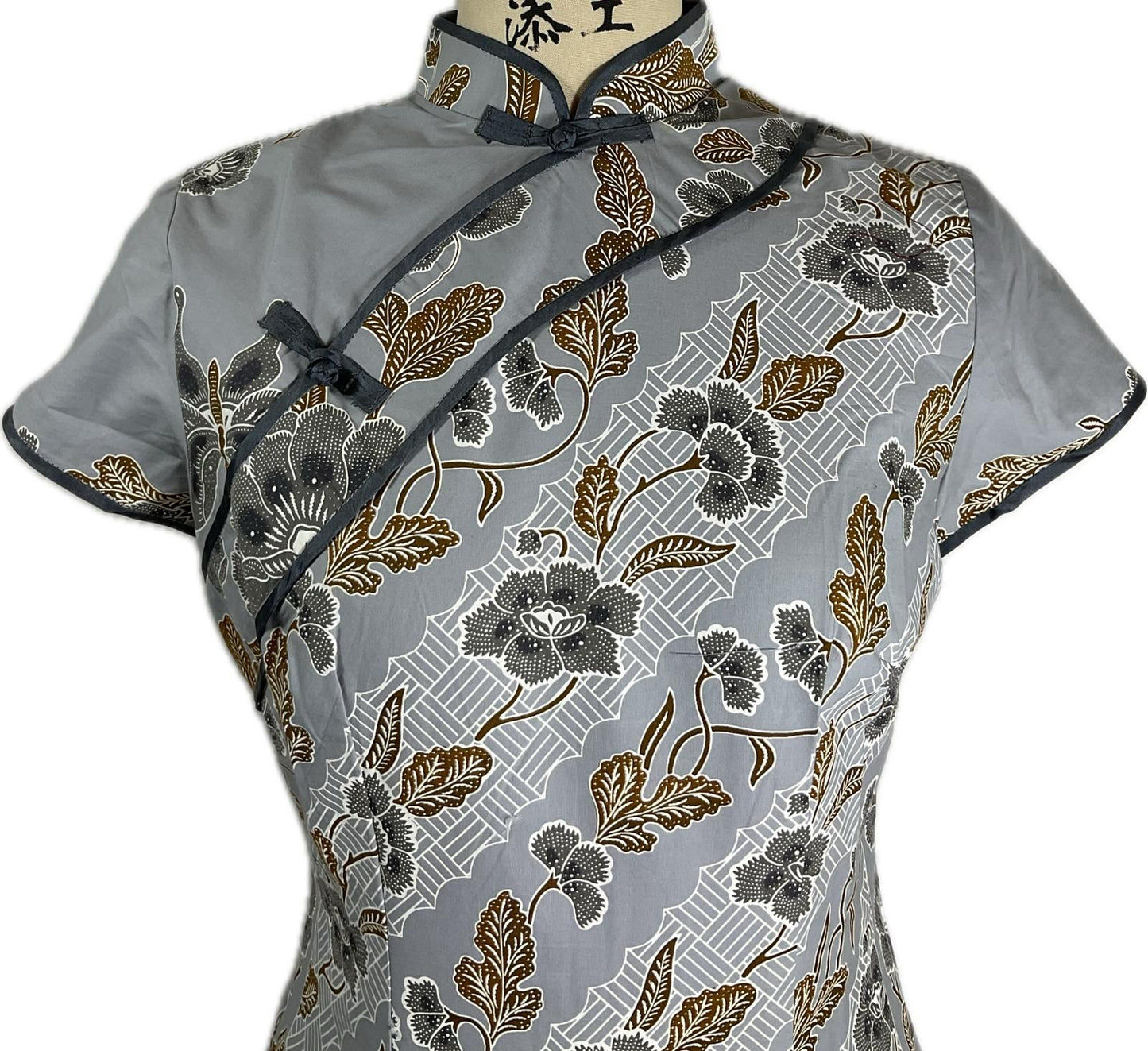 Batik Cheongsam BCS-M-GREY-A-44002