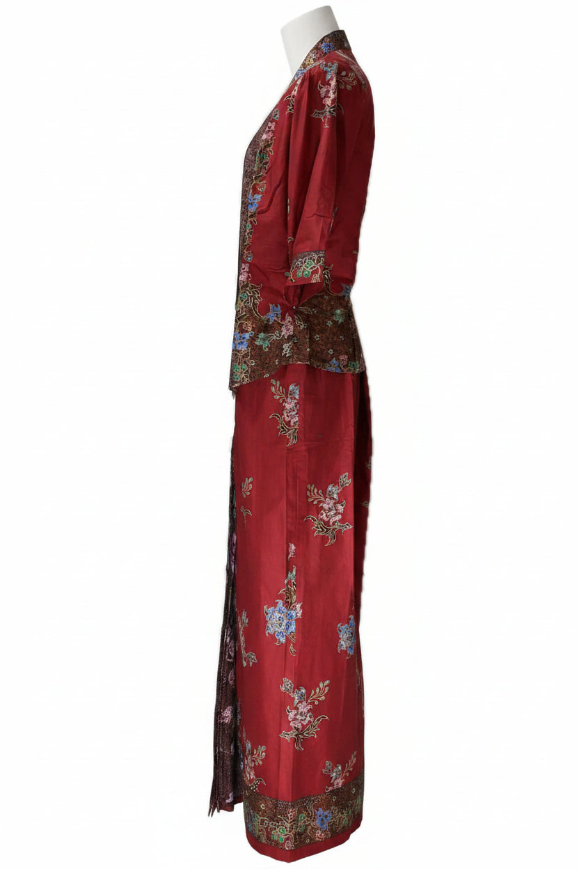 Ladies Kebaya Full Set LBT-XL-RED-KBY-A-7777001