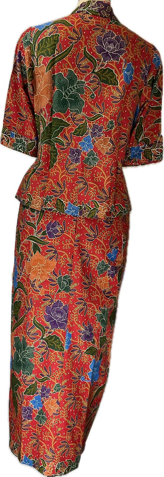 Ladies Kebaya Full Set LBT-M-RED-KBY-A-77002
