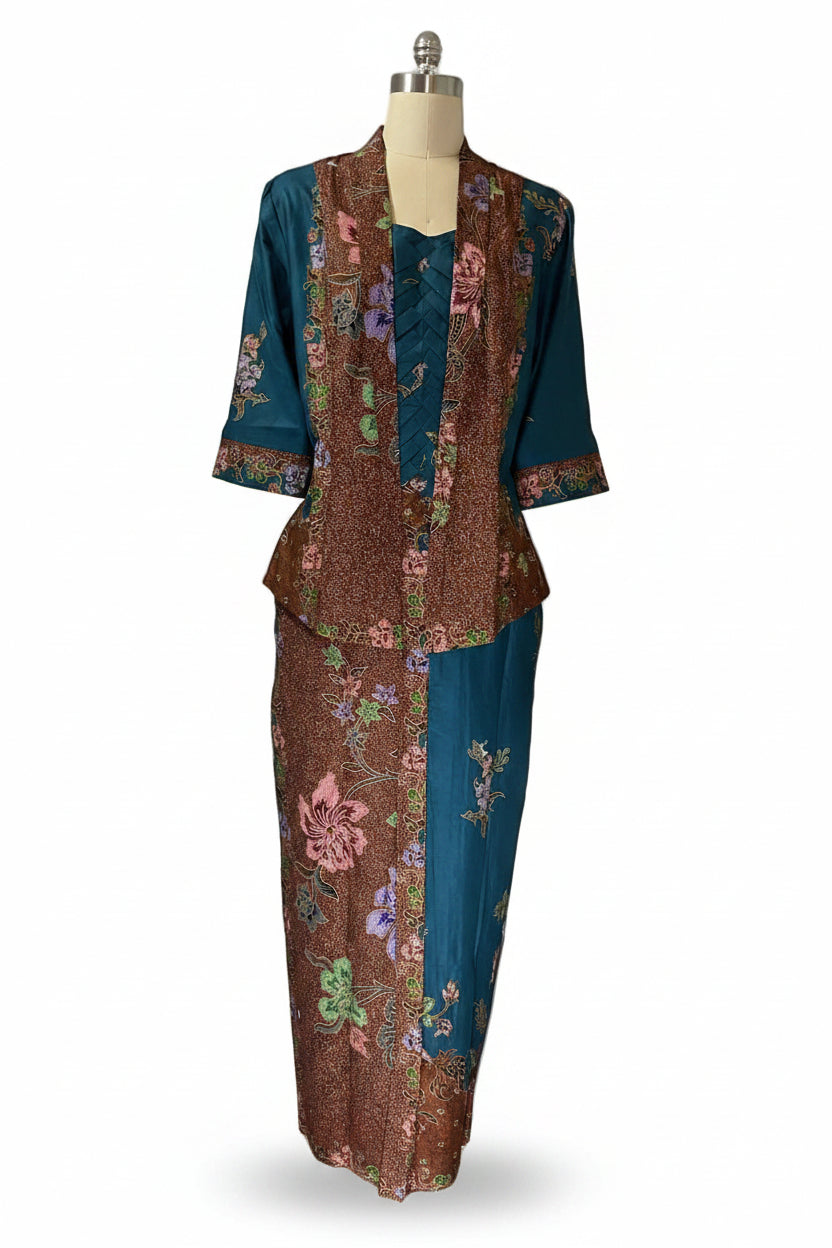 Ladies Kebaya Full Set LBT-XL-BLUE-KBY-A-777002